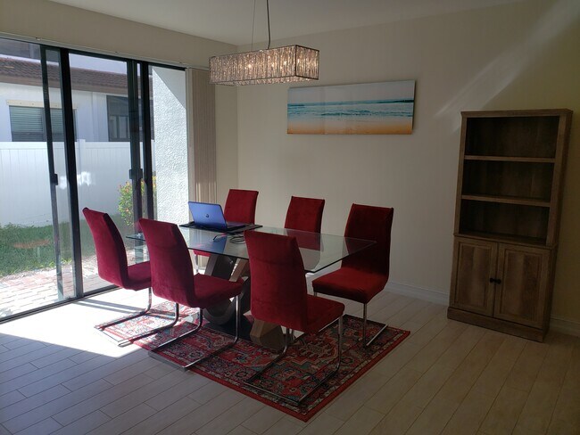 Building Photo - 15851 Portofino Springs Blvd