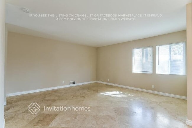 Foto del edificio - 1329 Indian Sage Rd