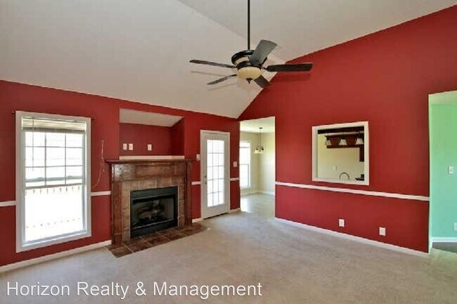 Building Photo - 4 br, 3 bath House - 137 Buttermere Dr