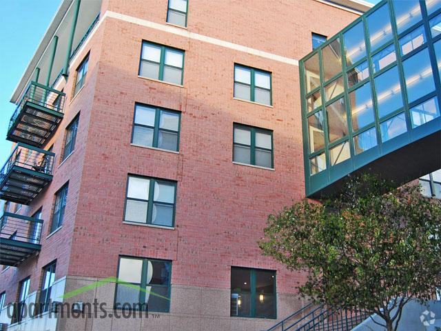 Building Photo - Jefferson Block Apartments