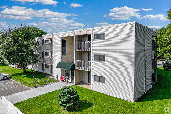 Building Photo - Driftwood Apartments