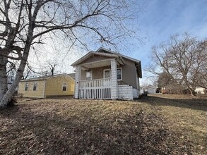 Building Photo - 4205 N Ashton Ave