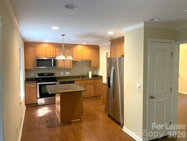 Foto del edificio - 1114 Glenshannon Rd