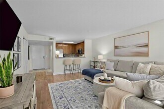 Building Photo - 3650 Ashford Dunwoody Rd NE