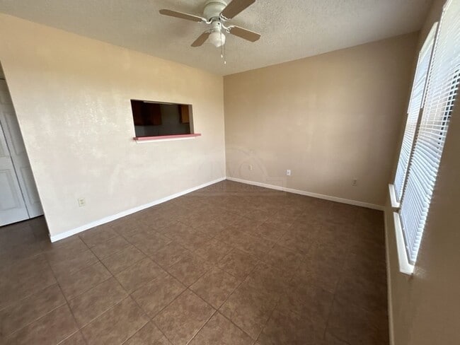 Building Photo - 10417 Trimmier Rd, Killeen