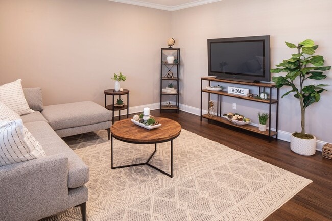 Interior Photo - The Linden Apartments: In-Unit Washer & Dryer, Heat and Hot Water Included, Cat & Dog Friendly, a...