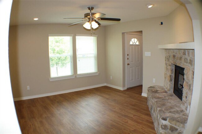 Building Photo - 12711 Rampart St