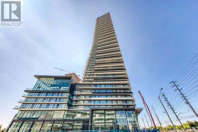 Photo du bâtiment - 448 Burnhamthorpe Rd W