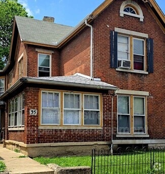 Building Photo - 35 Huffman Ave