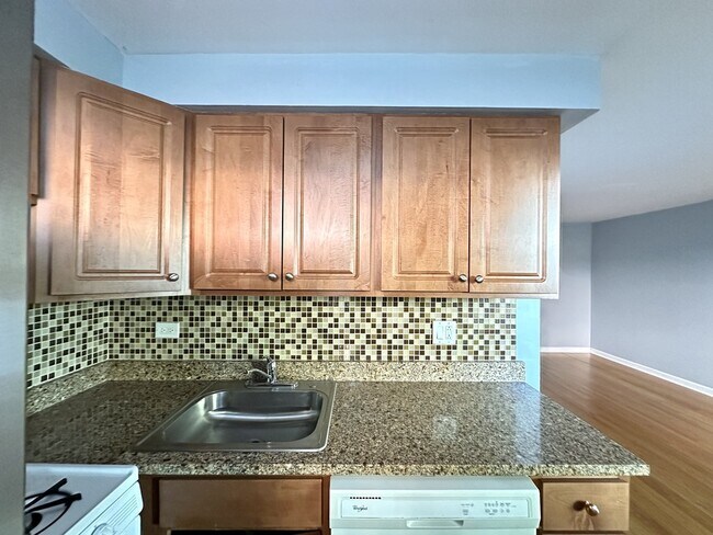 Foto del edificio - 5820 N Sheridan Rd