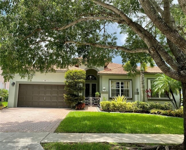 Foto del edificio - 628 SW 168th Terrace