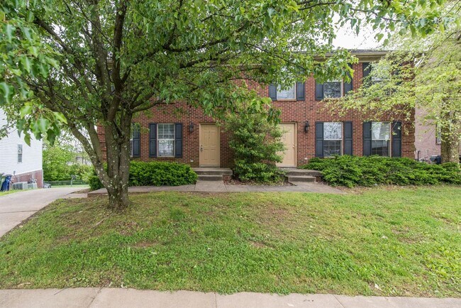 Building Photo - 614 Sherard Cir