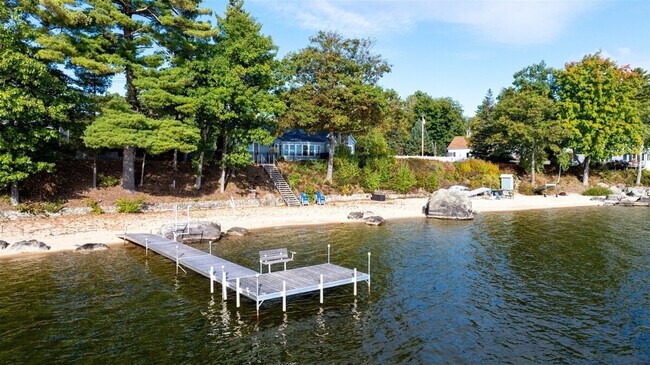 Building Photo - 701 Sebago Rd