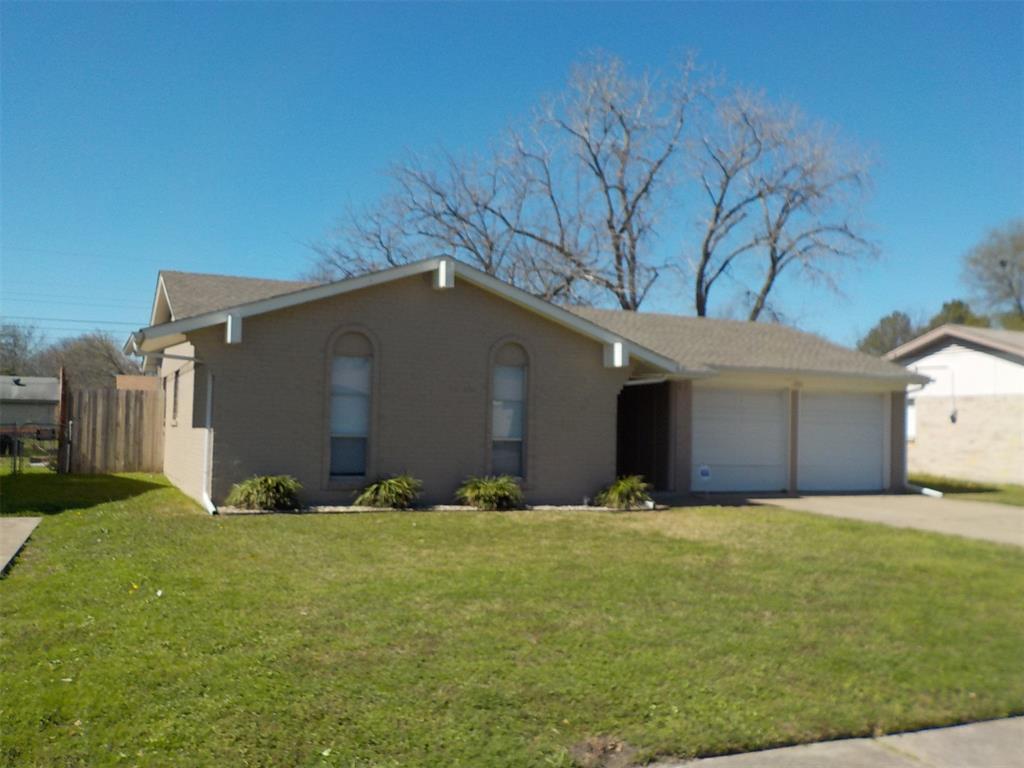 Primary Photo - 1337 Eastside Dr