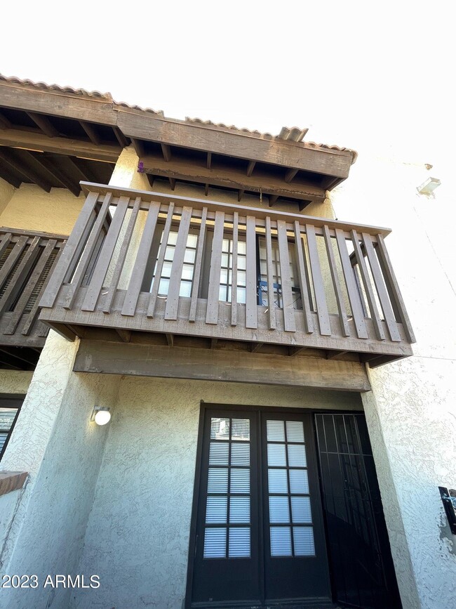 Building Photo - 2121 W Union Hills Dr