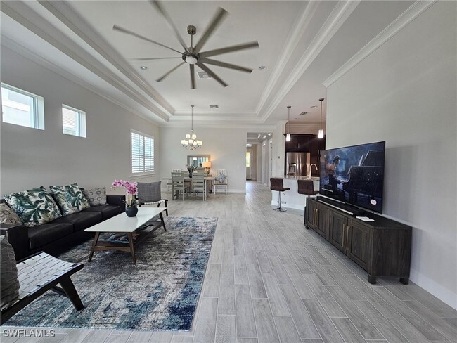 Building Photo - 6839 Saona CT