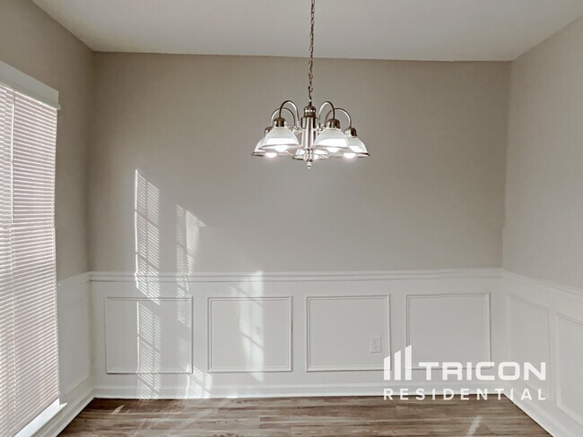 Foto del edificio - 2924 Dairywood Ln