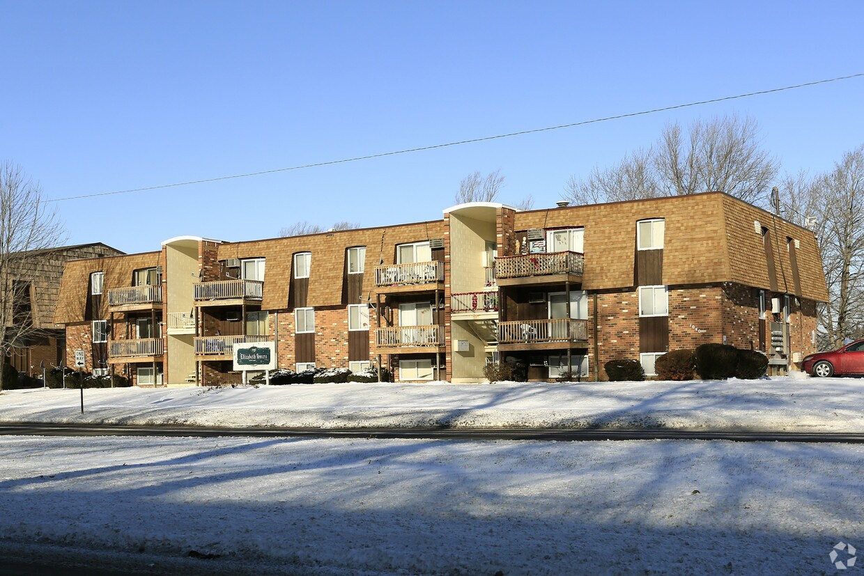 Primary Photo - Elizabeth Towers