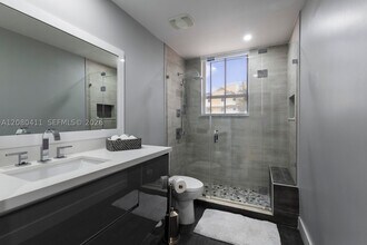 Building Photo - 8390 SW 72nd Ct