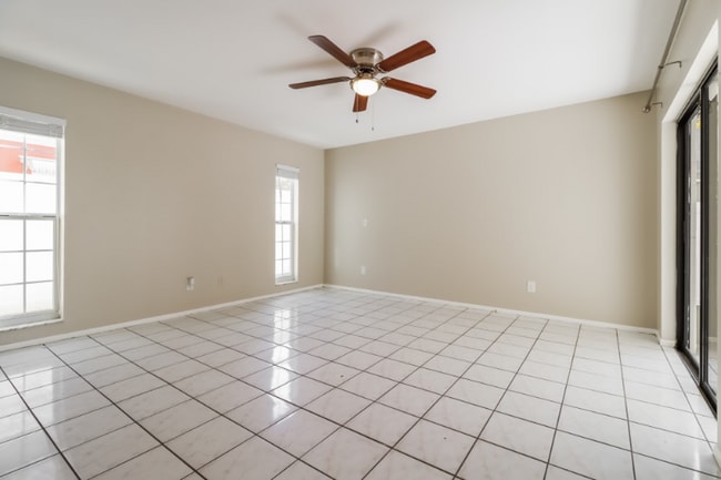 Building Photo - 9513 Drakemill Ct