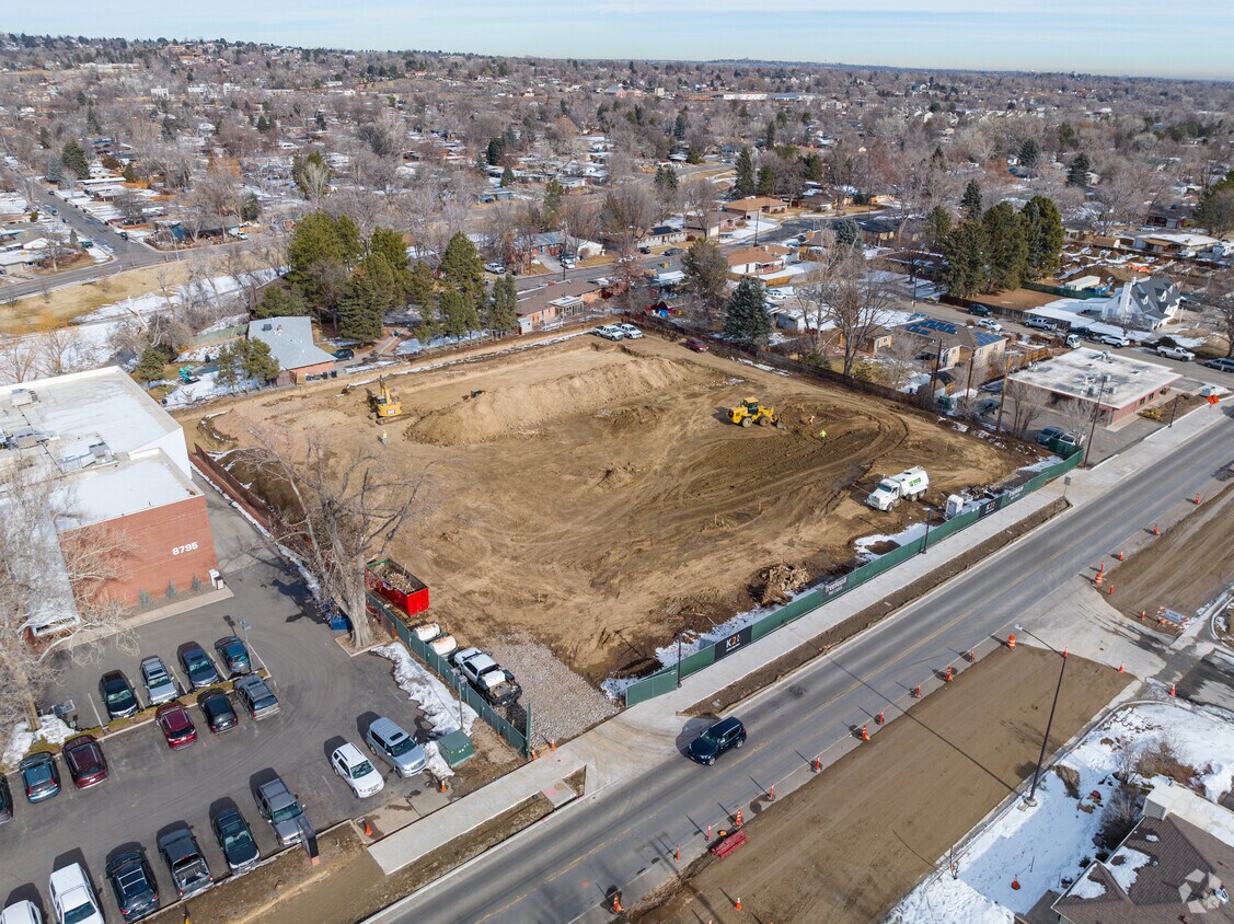 Primary Photo - Central Park Townhomes