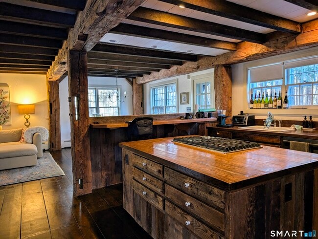 Building Photo - 141 Shearer Rd