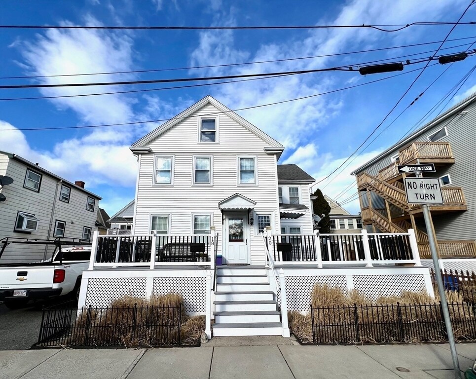 Primary Photo - 20 Beacon St