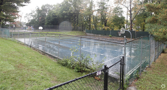 Pista de tenis - Bon Aire Residents, Inc.