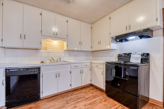Foto del edificio - Charming Central Norman Home!
