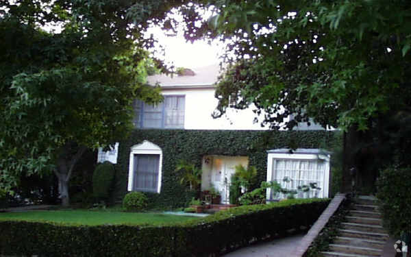 Building Photo - 1011-1019 Carol Dr