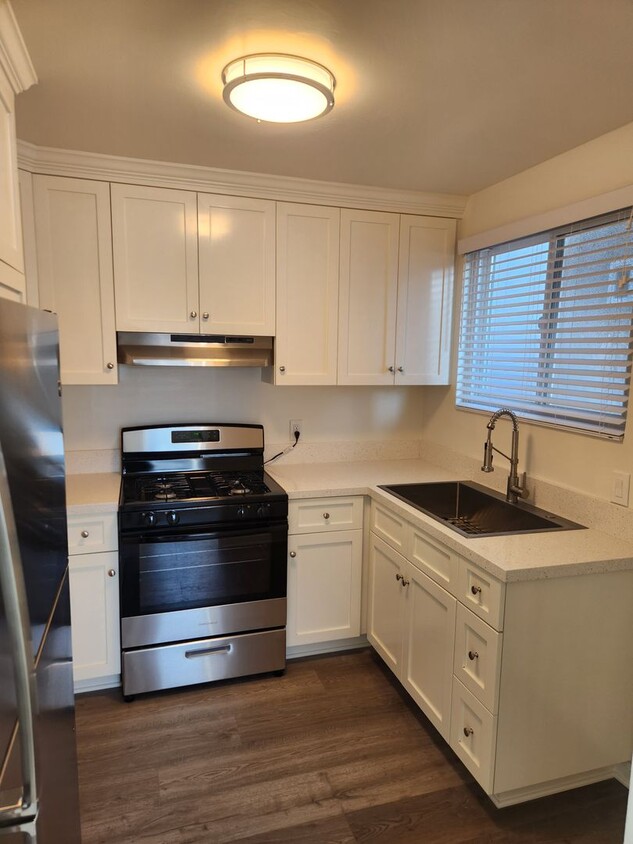 254 N 2nd St Unit 254, Port Hueneme, CA 93041 Room for Rent in Port