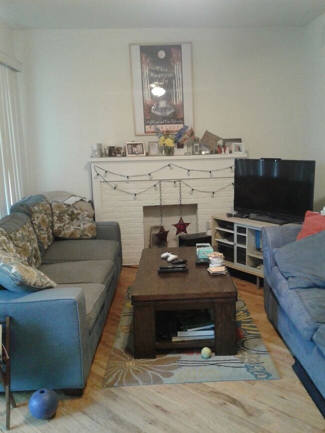 Foto del edificio - Spacious 2 Bedroom in Uptown