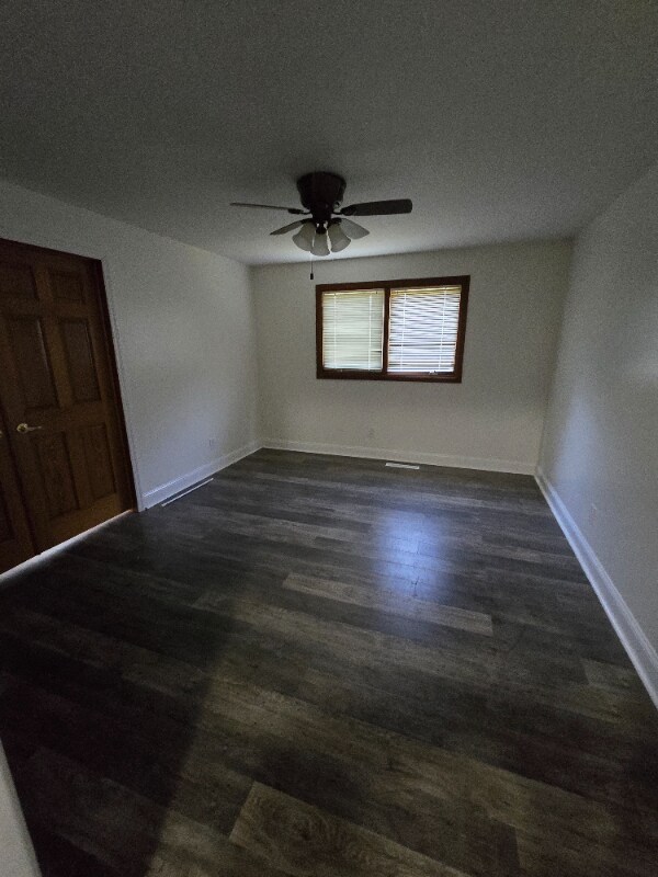 Foto del edificio - 3809 N 2250W Rd