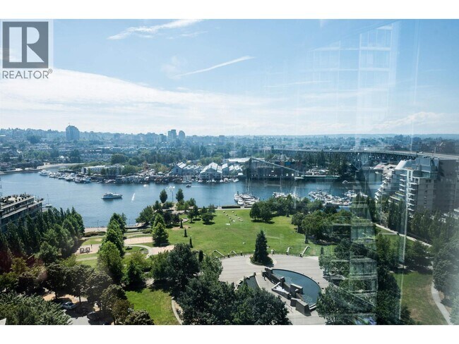 Photo du bâtiment - 1438 Richards St