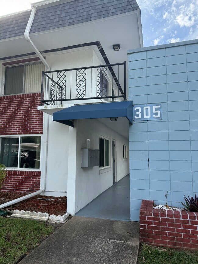 Foto del edificio - 305 Ridge Blvd