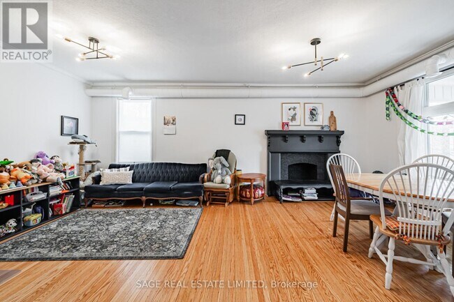 Photo du bâtiment - 459 Aberdeen Ave