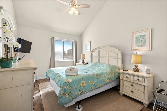 Building Photo - 1908 Hwy 17 S