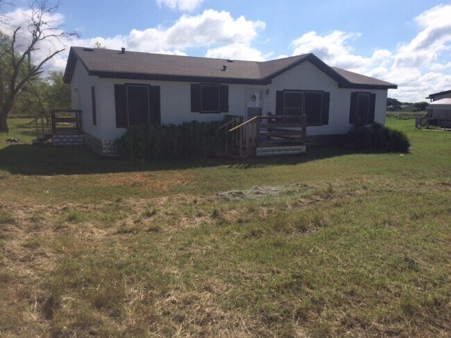 Building Photo - 1550 Wildhorse Ln