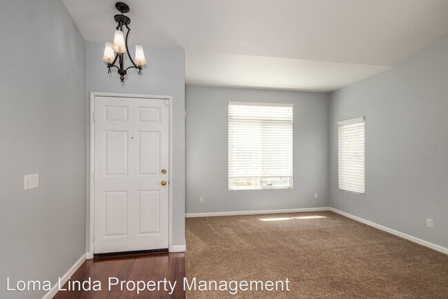 Building Photo - 4 br, 2 bath House - 2153 Mintzer St.