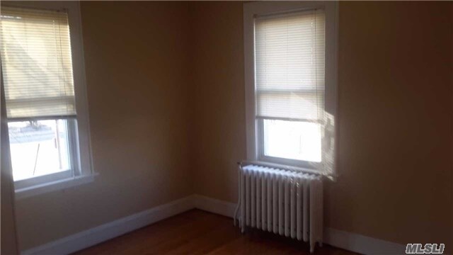 Building Photo - 10 Cornell St