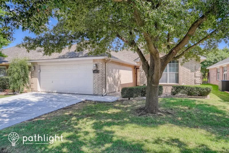 Primary Photo - 4407 Shady Elm Dr