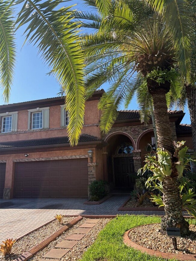 Foto del edificio - 16526 SW 51st Terrace