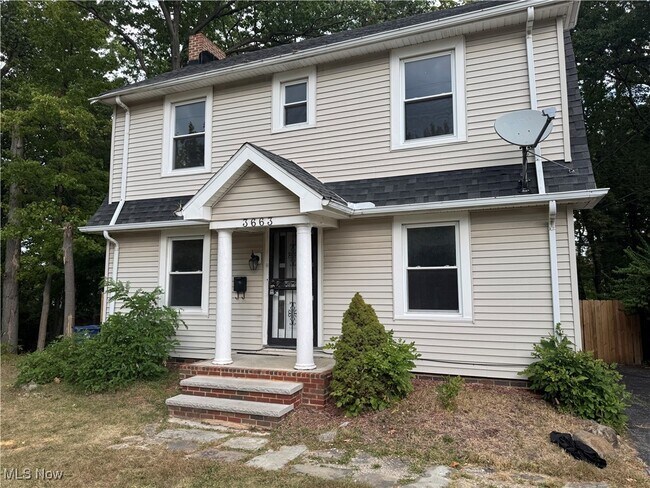 Foto del edificio - 3663 Randolph Rd