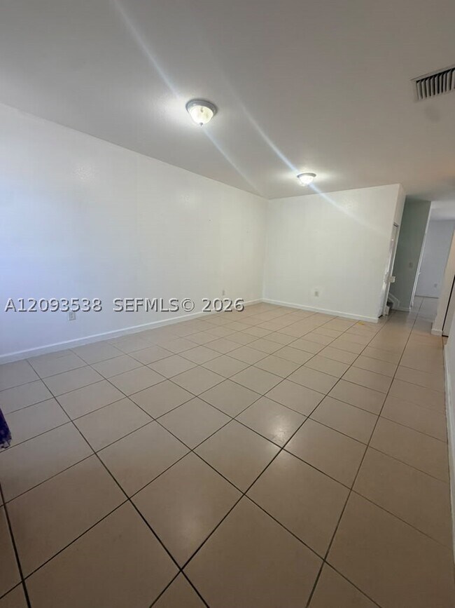 Foto del edificio - 11387 SW 232nd St