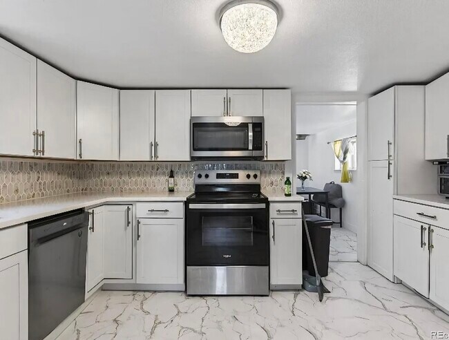Foto del edificio - 307 E Oak St