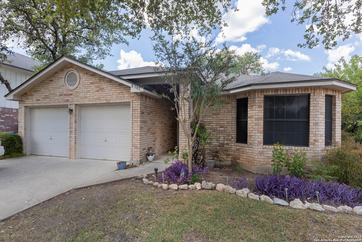 Foto principal - 8507 Timber Pl