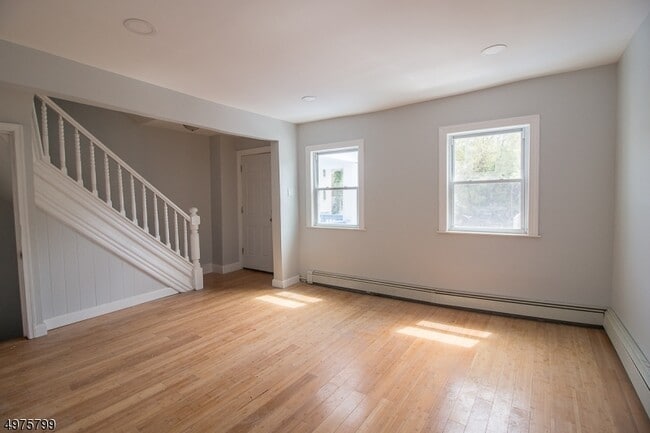Building Photo - 118-120 Lenox Ave