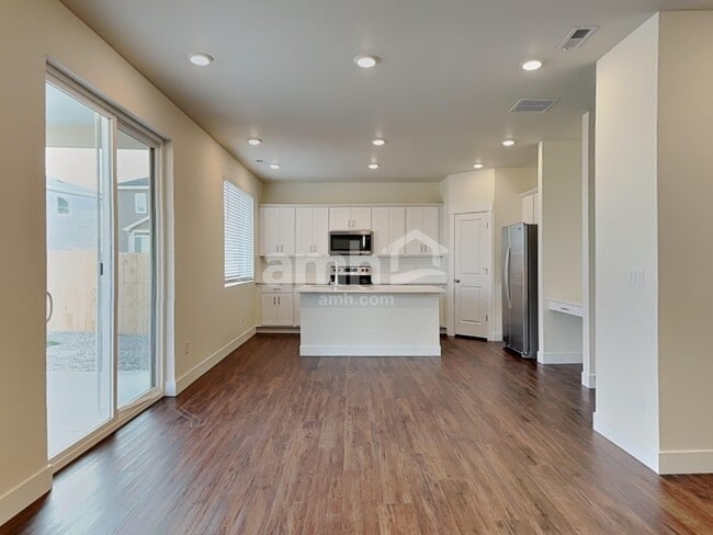 Foto del edificio - 11654 Broken Top Dr