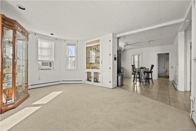 Building Photo - 60 Saratoga Ave