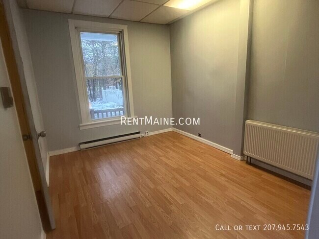 Foto del edificio - 439 Fourth St. Apt.